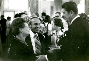 Image description is not available for 1977.006